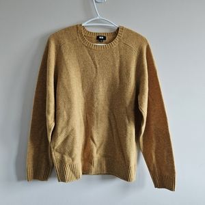 Uniqlo Wool Crewneck Sweater